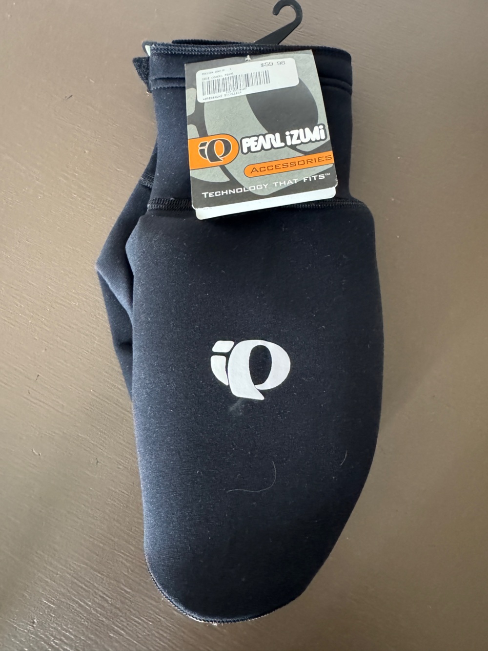 Pearl Izumi shoe/boot covers. Neoprene. Perfect for cycling, hiking, etc.